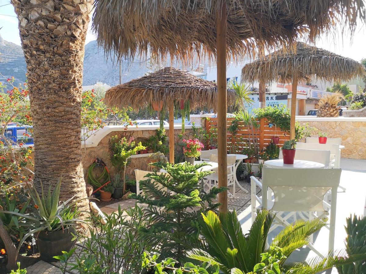 Hotel Zeus Kamári 외부 사진