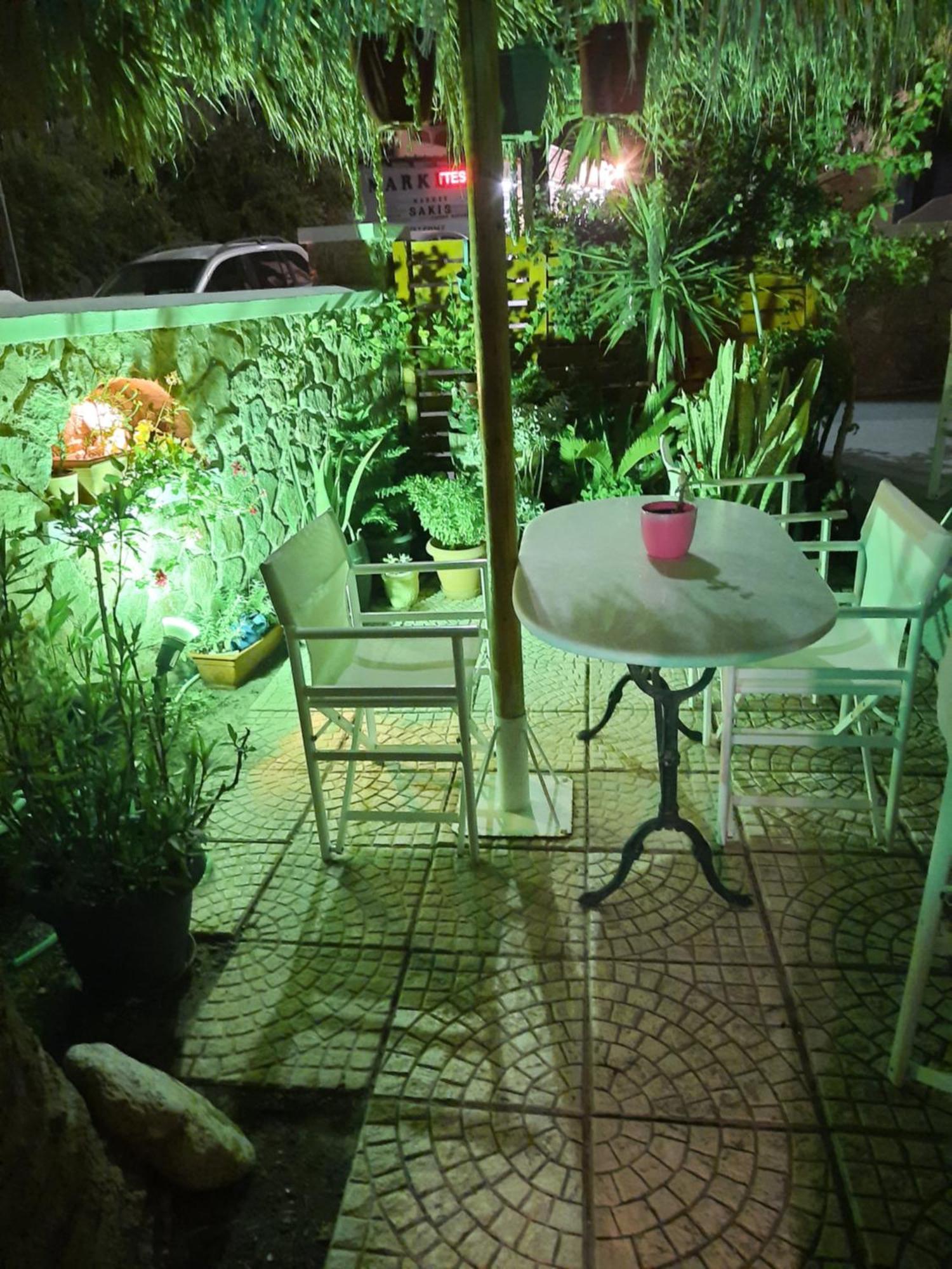 Hotel Zeus Kamári 외부 사진