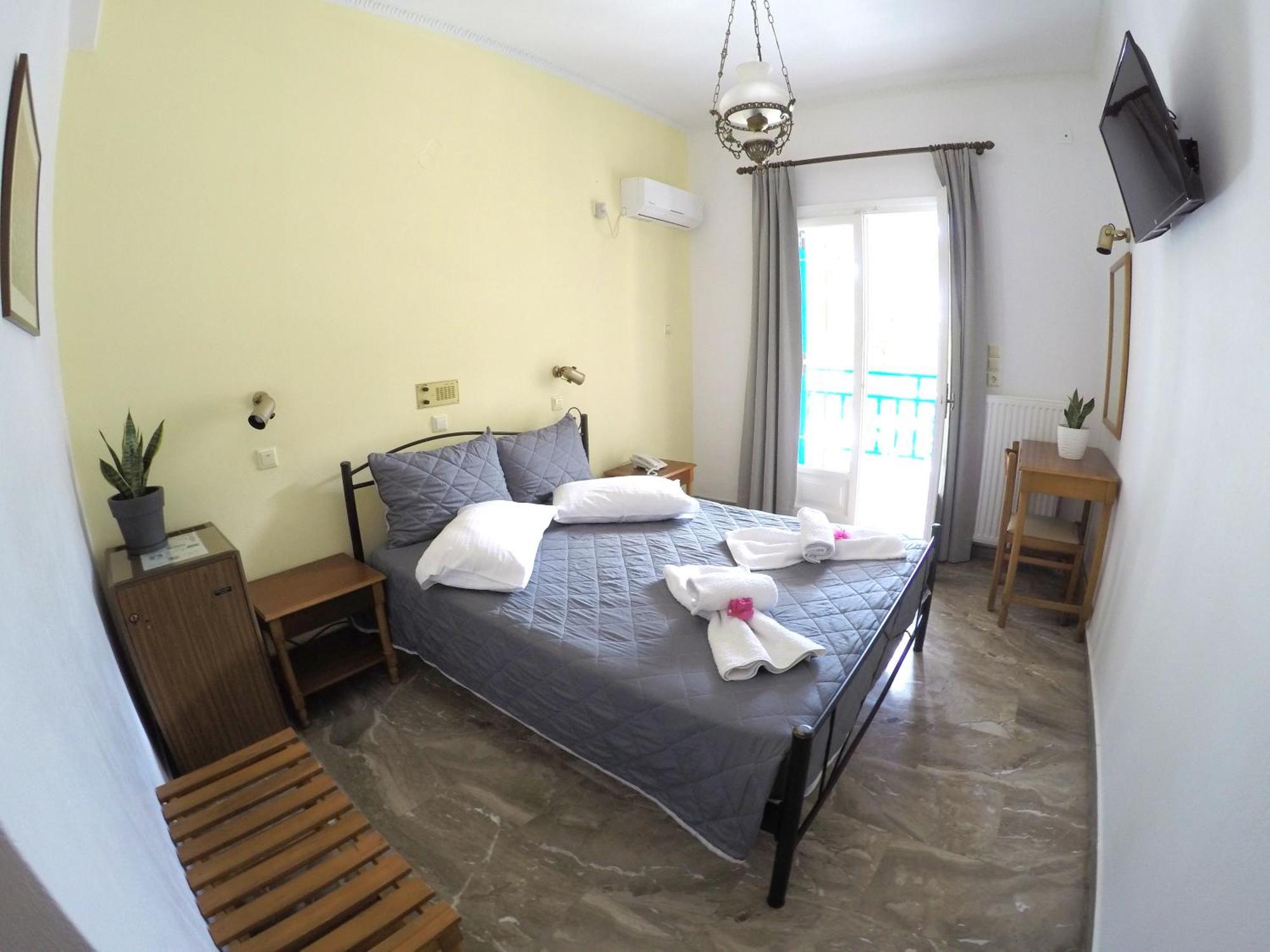 Hotel Zeus Kamári 객실 사진